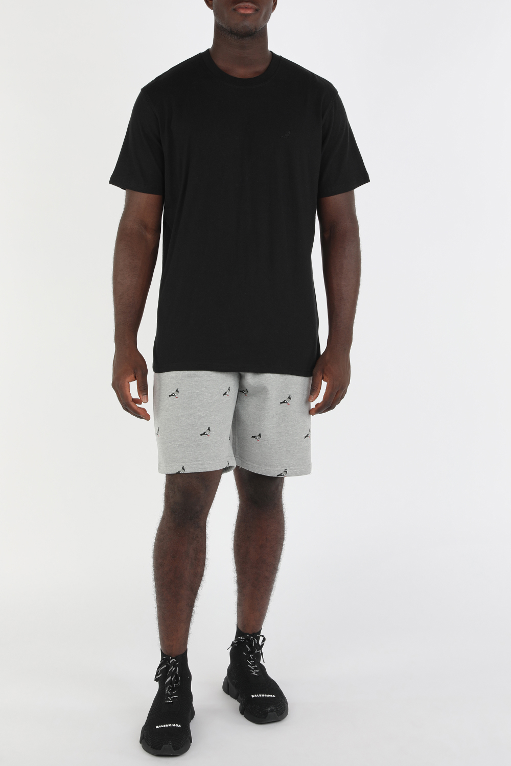 Tonal Pigeon Tee in Black